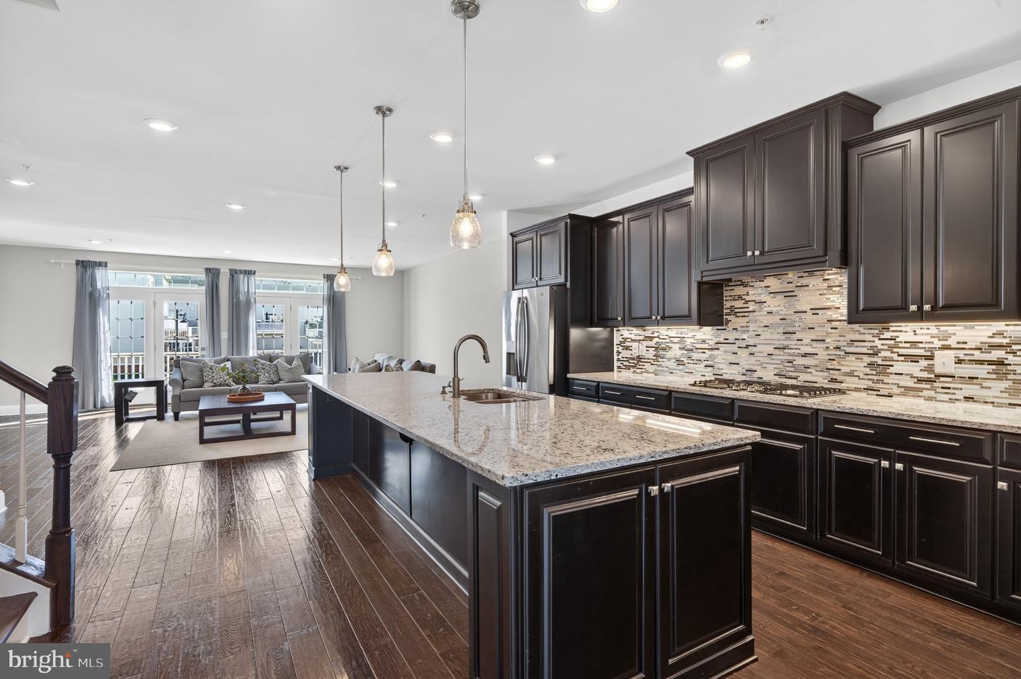 506 Cliff Ln — photo