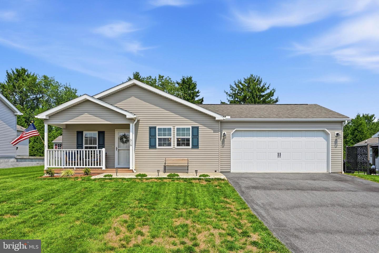 516 Saint Patty Dr — photo