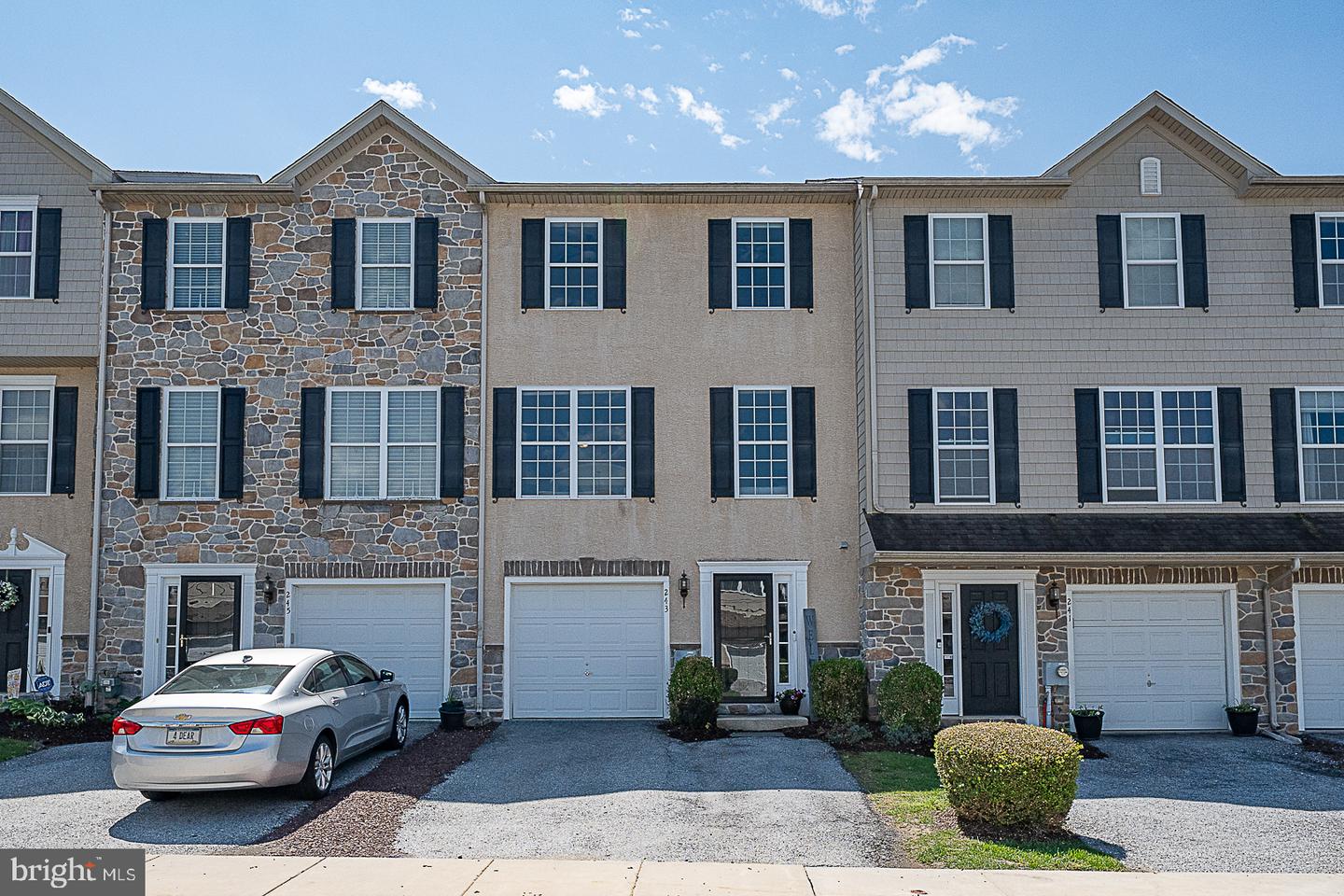 243 Kennedy Dr #70 — photo