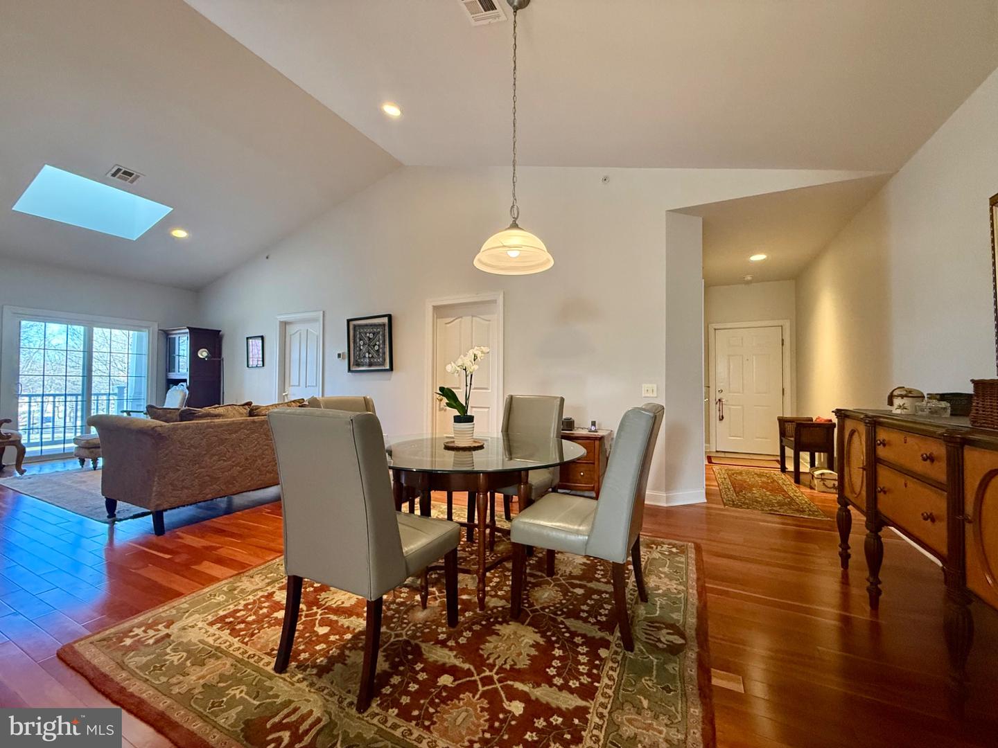 311 Luke Ct #311 — photo