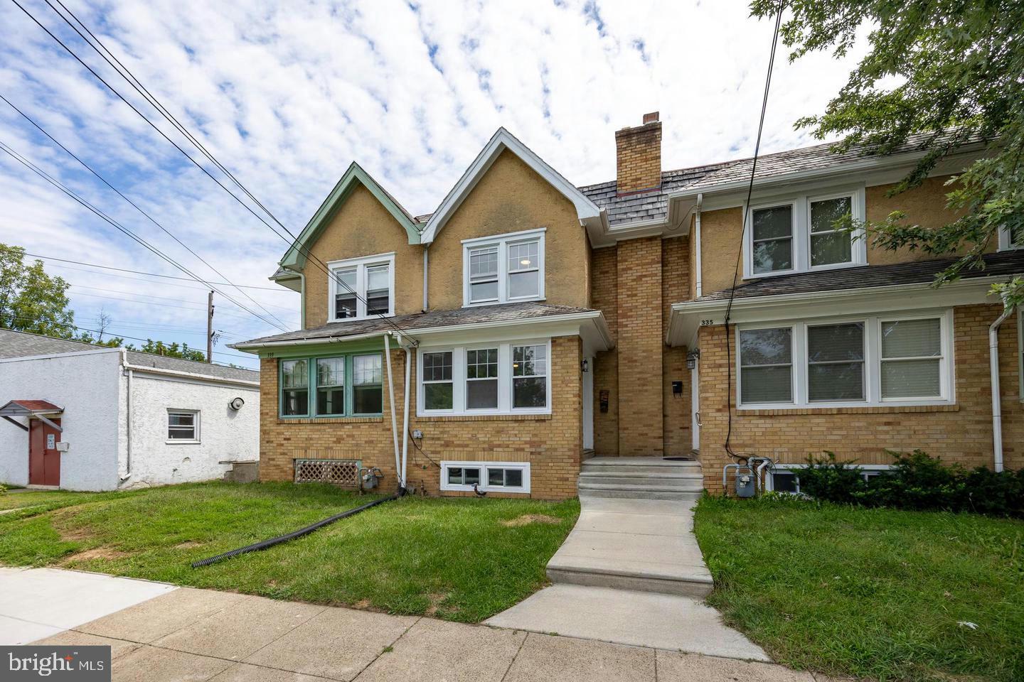 337 Stuart Ave — photo