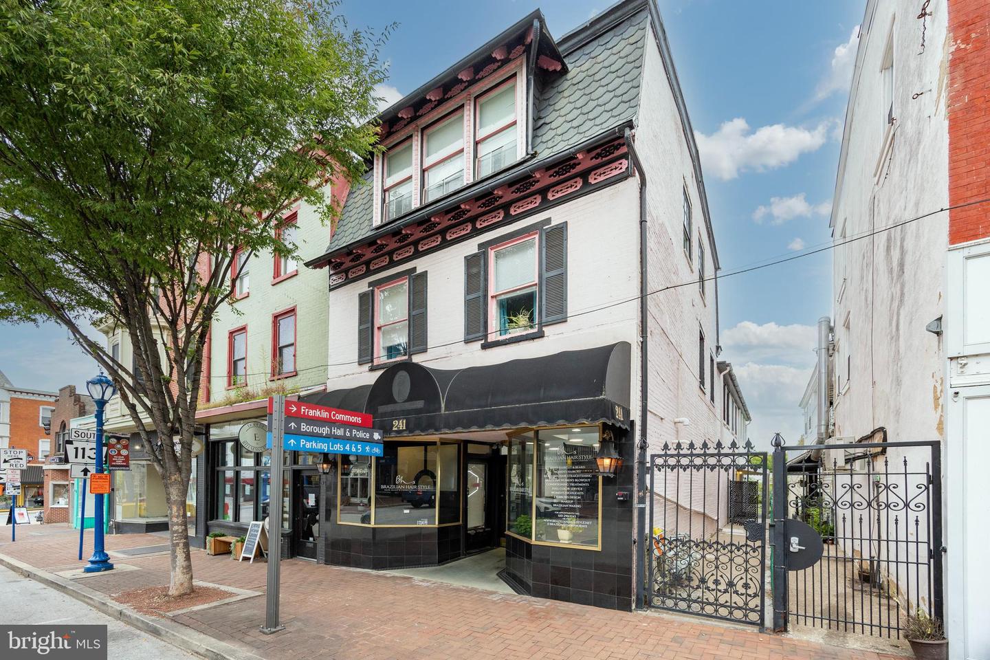 241 Bridge St #Apt a — photo