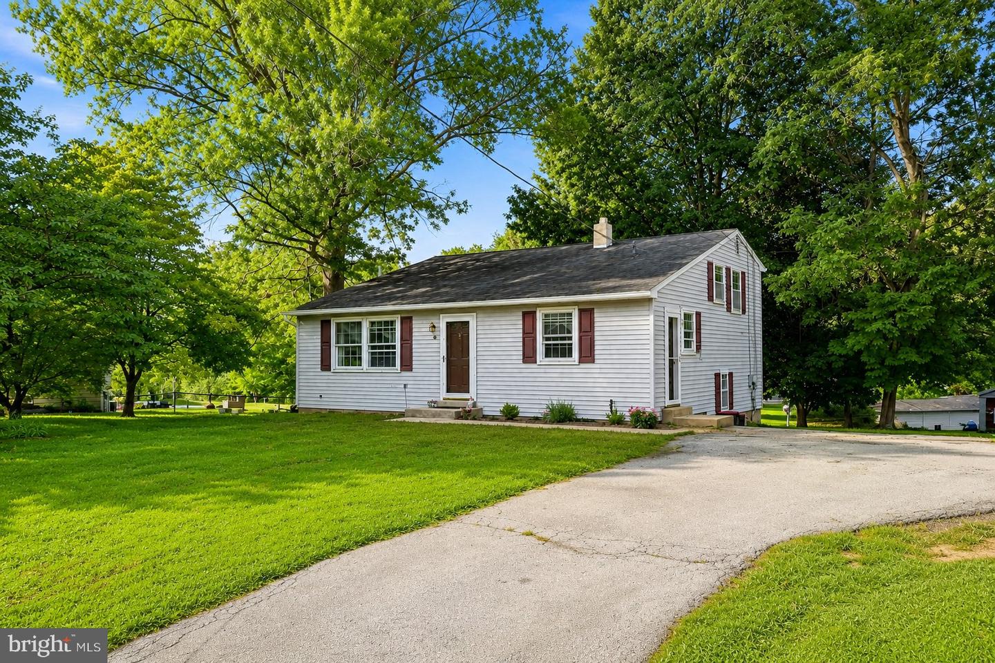 123 Andover Rd — photo