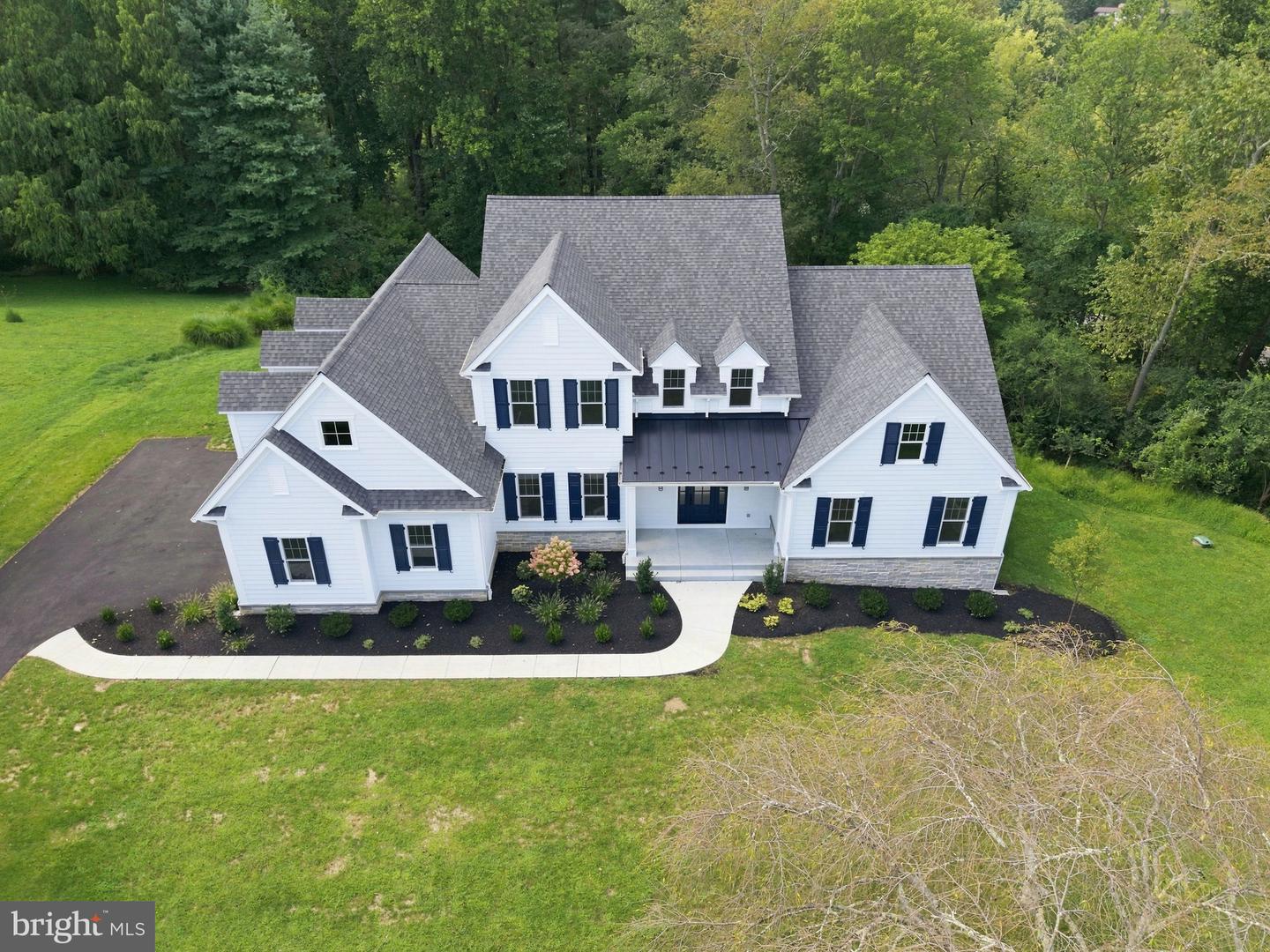 102 Knoxlyn Farm Dr #a — photo