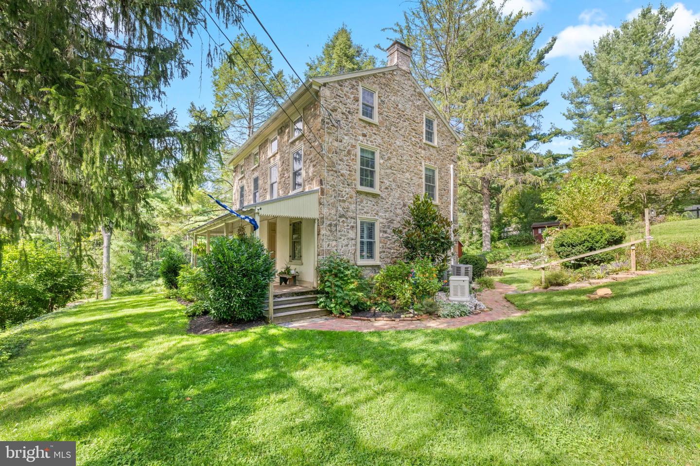 2965 Flowing Springs Road, Spring City, PA 19475 — photo 2