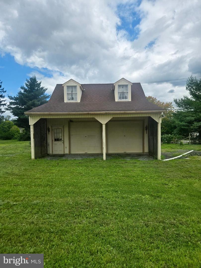 100 N Guthriesville Rd — photo