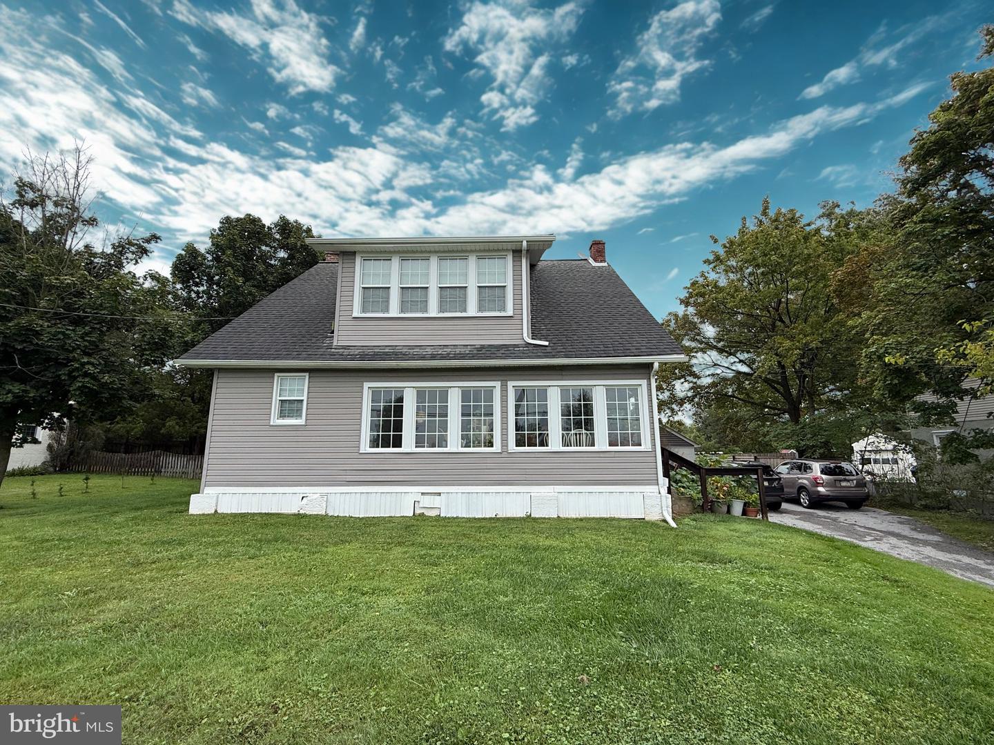 19 E Pothouse Rd — photo