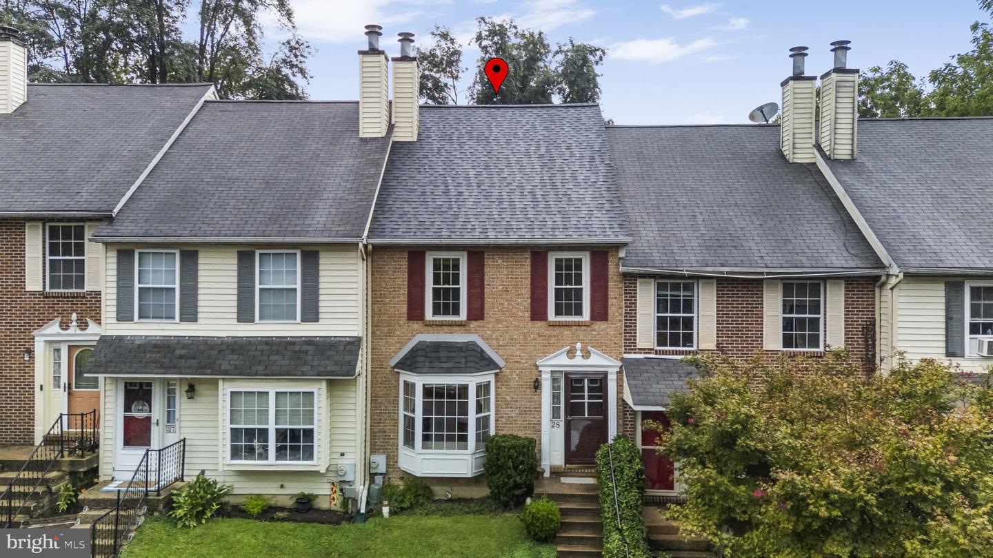 28 Townview Dr #D-28 — photo