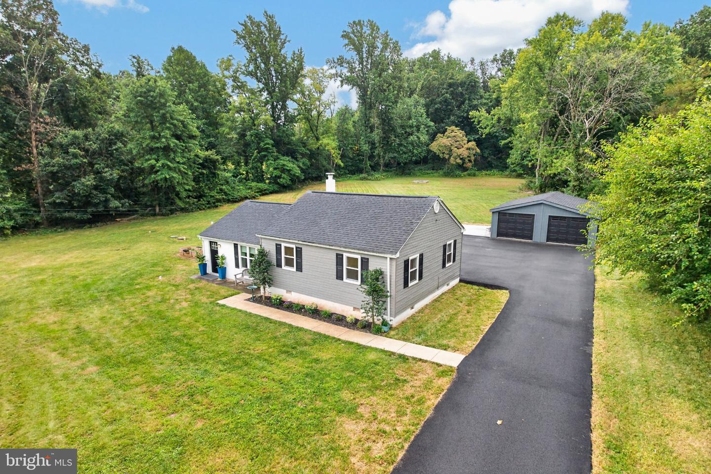 107 ALACKNESS ROAD, SPRING CITY PA 19475