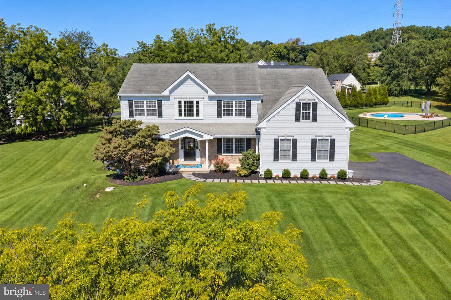 1731 Teresa Ct — photo