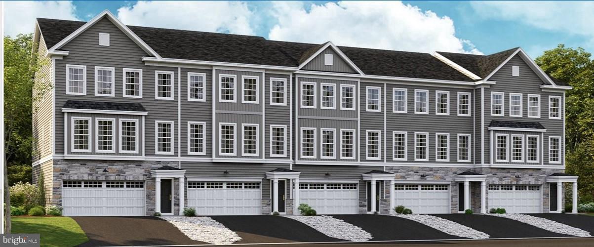 205 Red Leaf Ln — photo