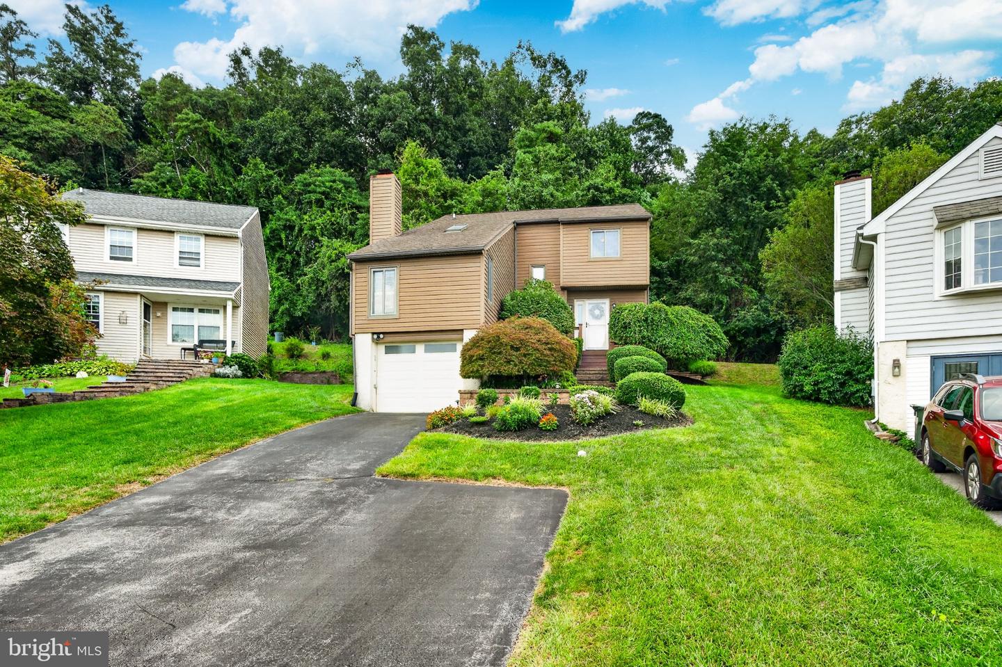 1312 Rhode Island Cir — photo