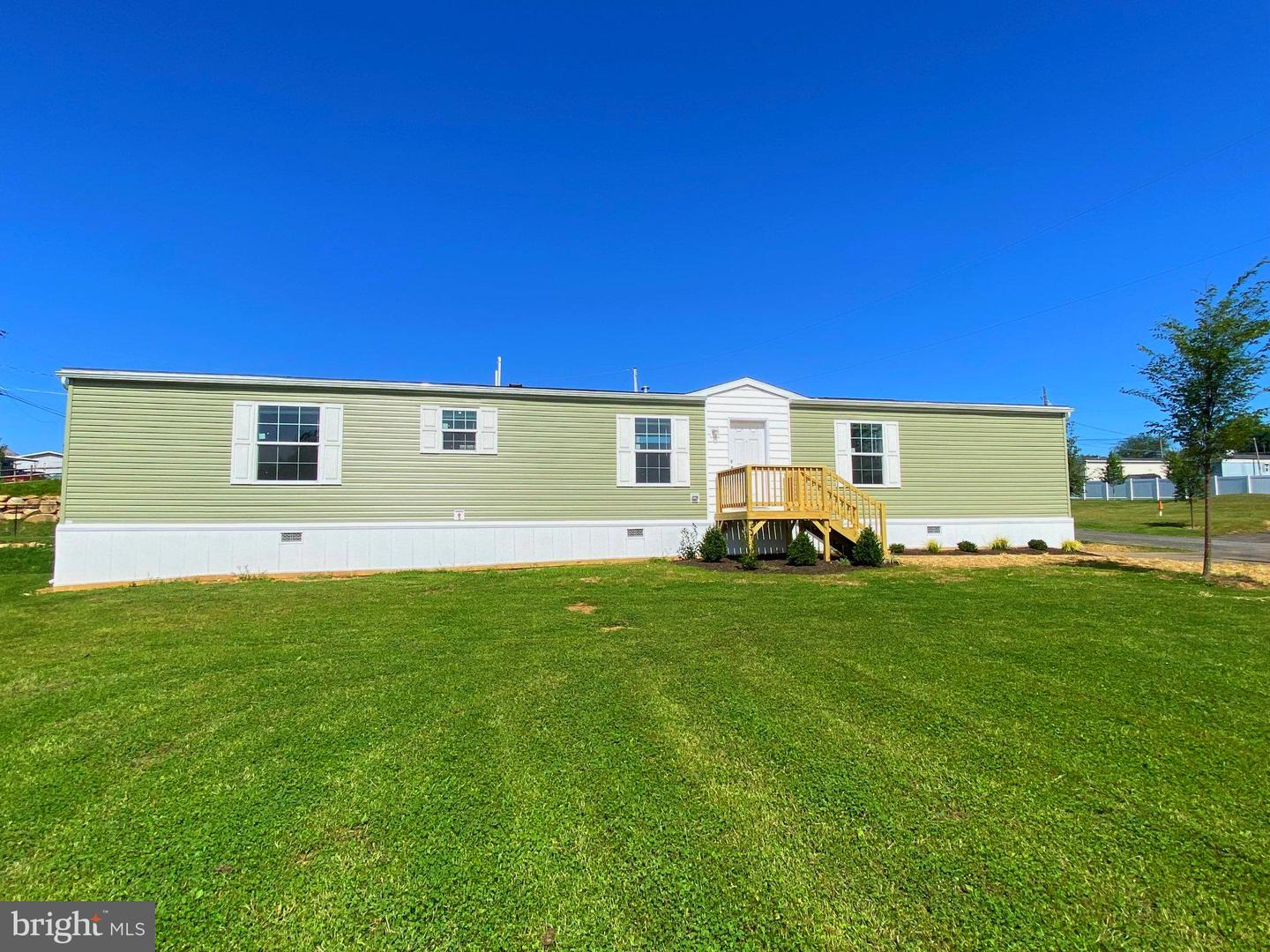 249 Gunner Ln — photo