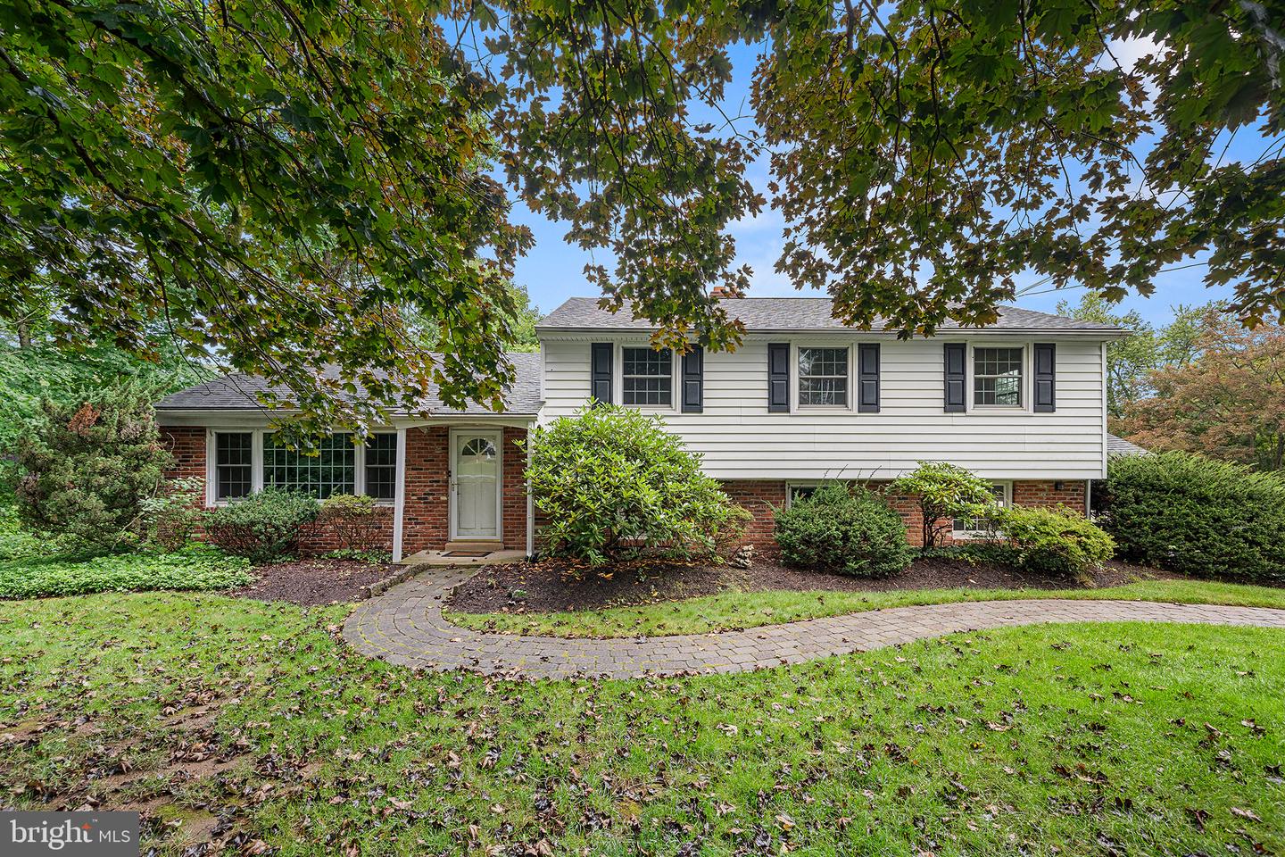 1617 Williams Way — photo