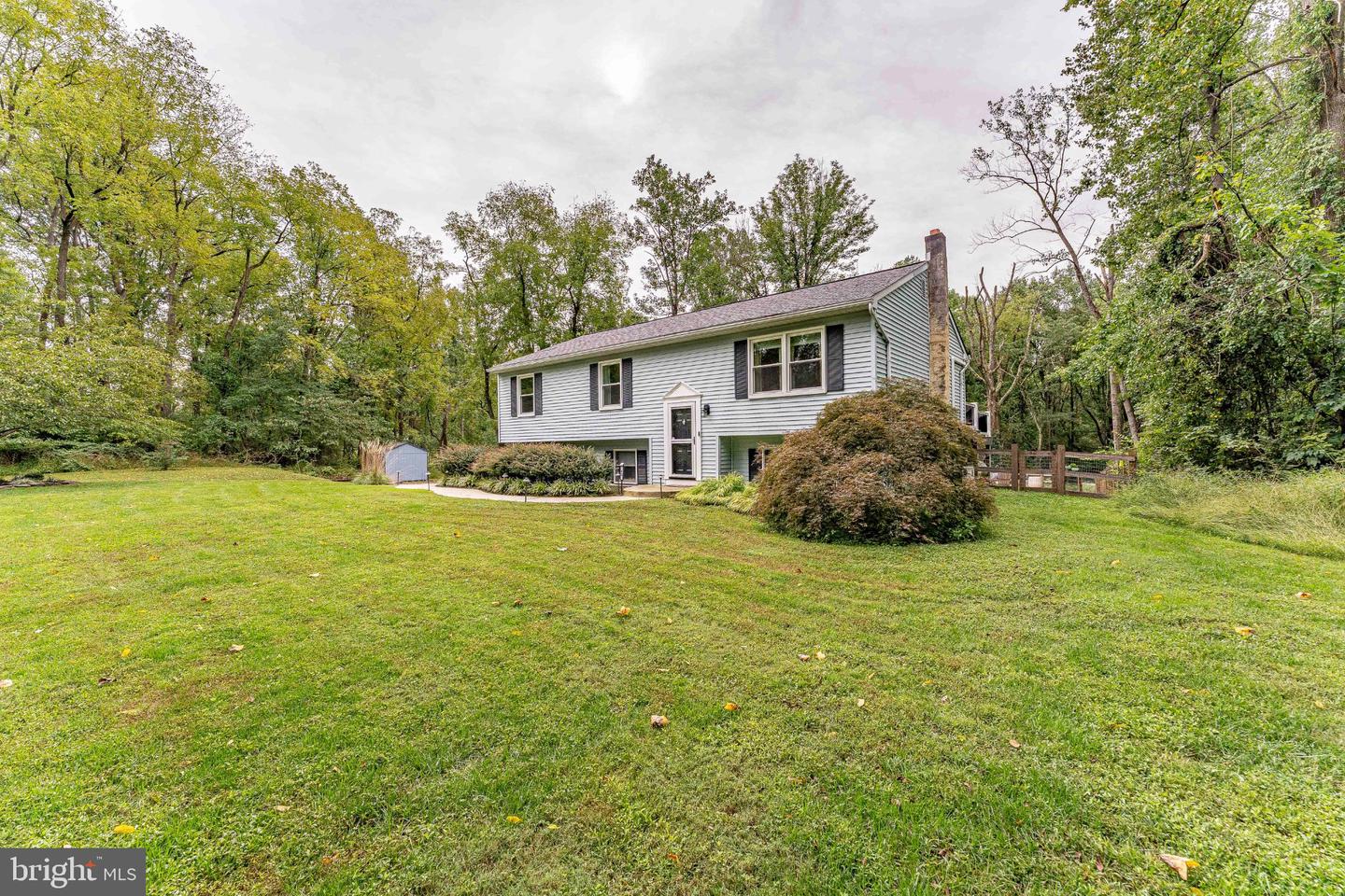 12 Landover Dr — photo