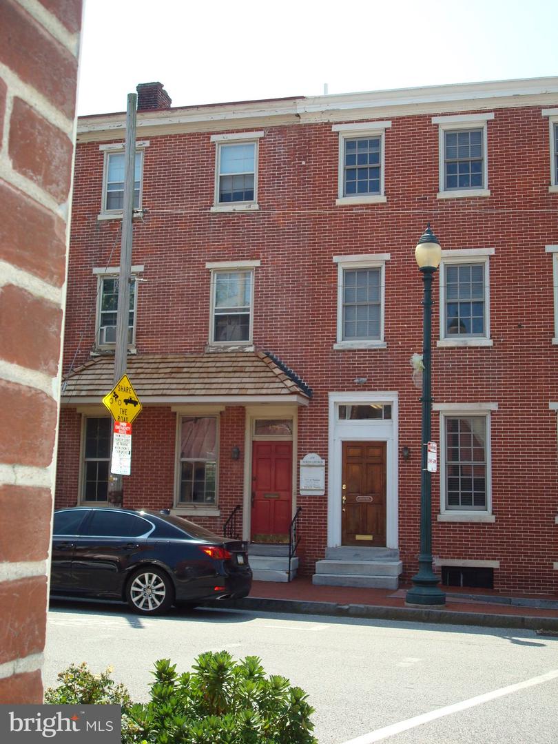 134 N Church St — photo