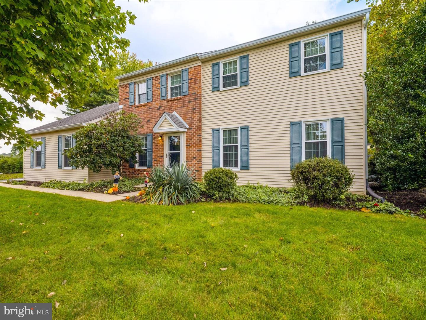 11 Quail Run Ln — photo