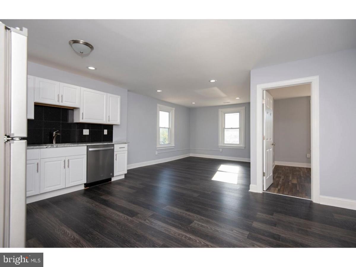 217 W Lancaster Ave #3 — photo