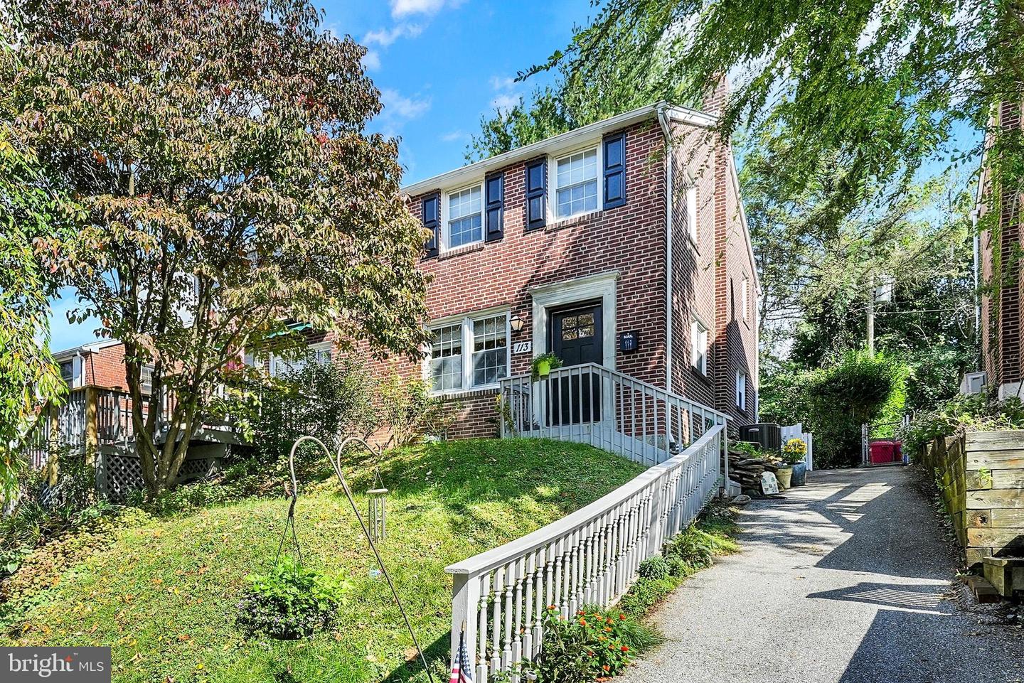 113 N Bradford Ave — photo