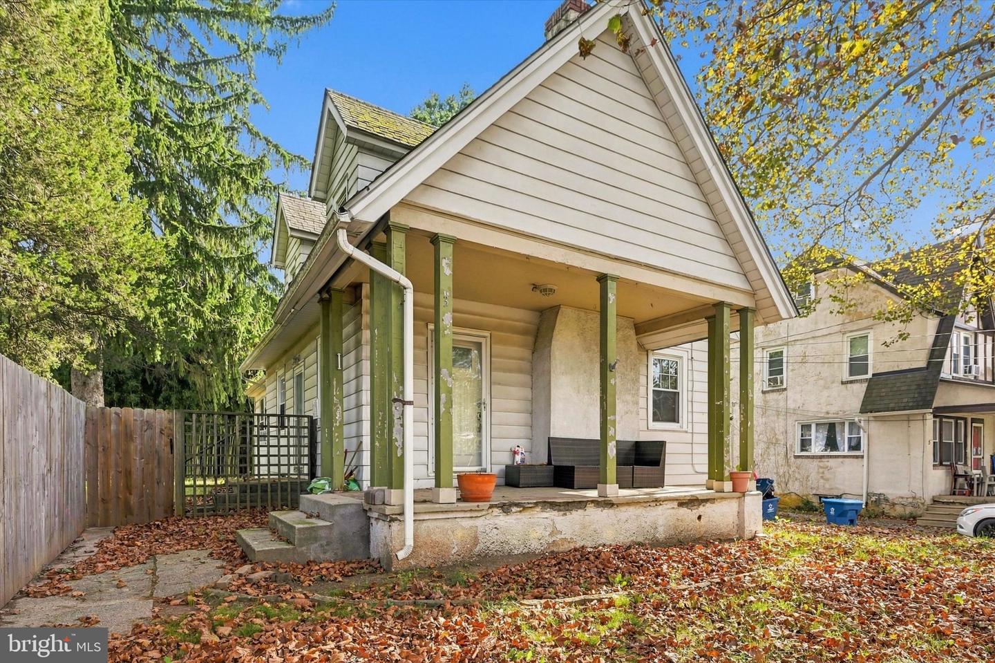 3 Circle Ave — photo