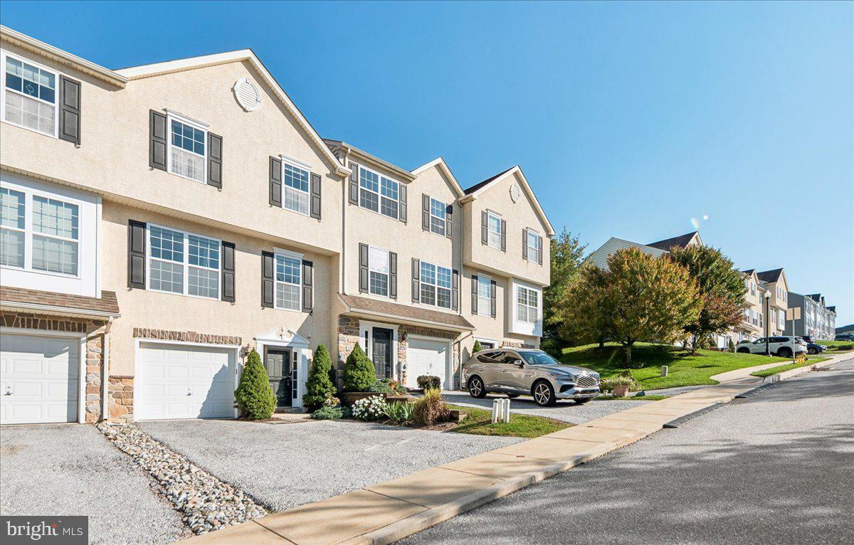 179 Lukens Mill Dr #11 — photo