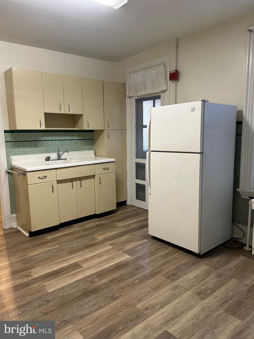 210 W Gay St #2 — photo