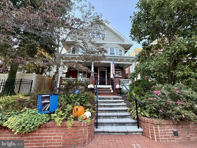 403 Dean St — photo