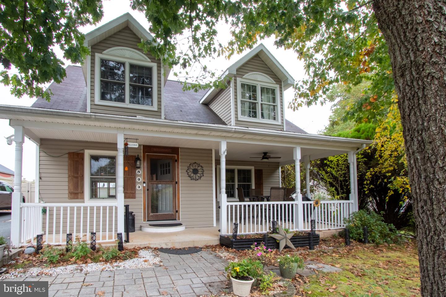 844 Cedarville Rd E — photo