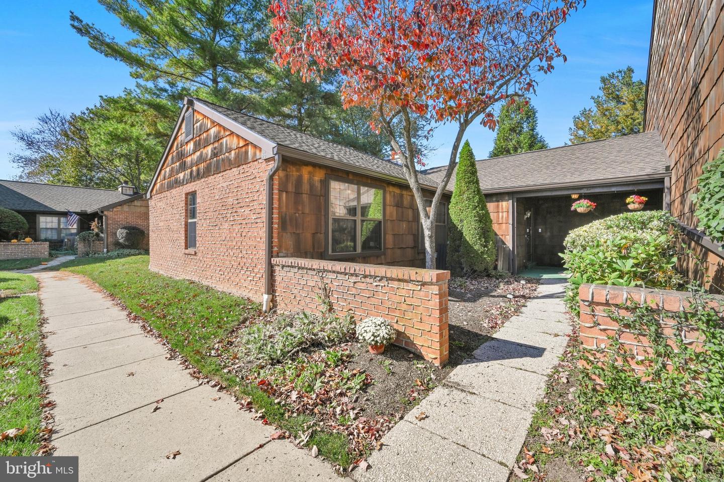 36 Rittenhouse Ct #197 — photo
