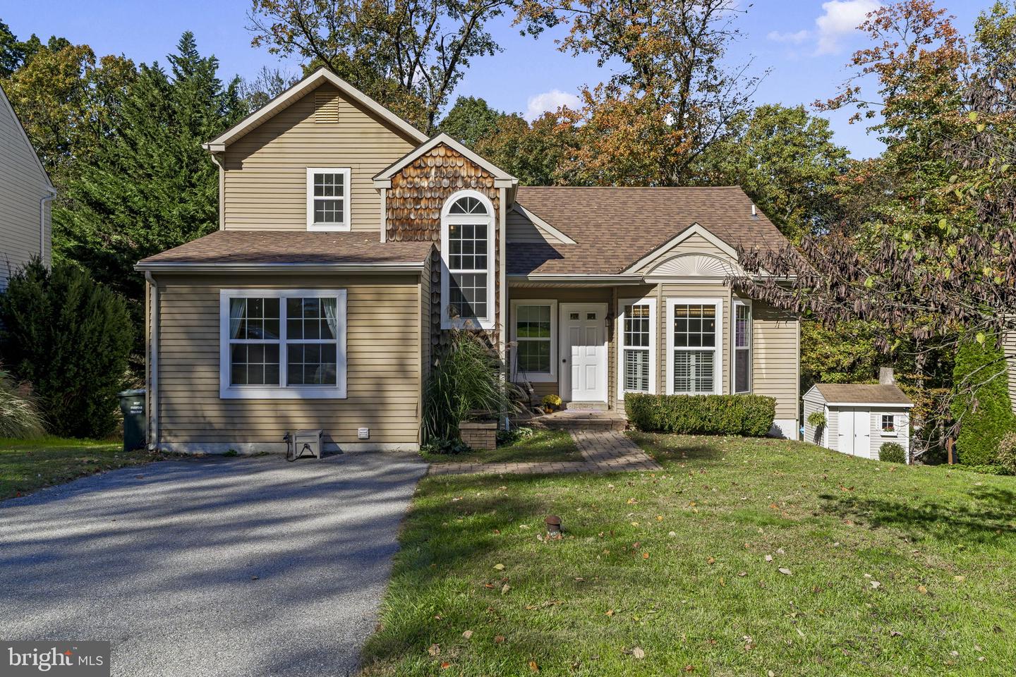 1307 Spellman Dr — photo