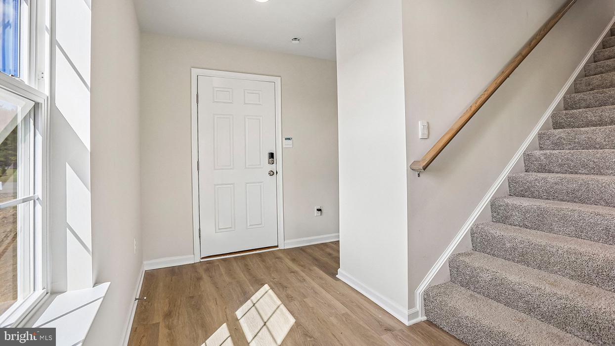 135 Trinity Dr — photo