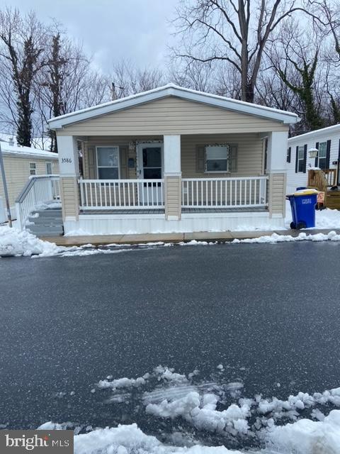 3586 Mobile Rd — photo