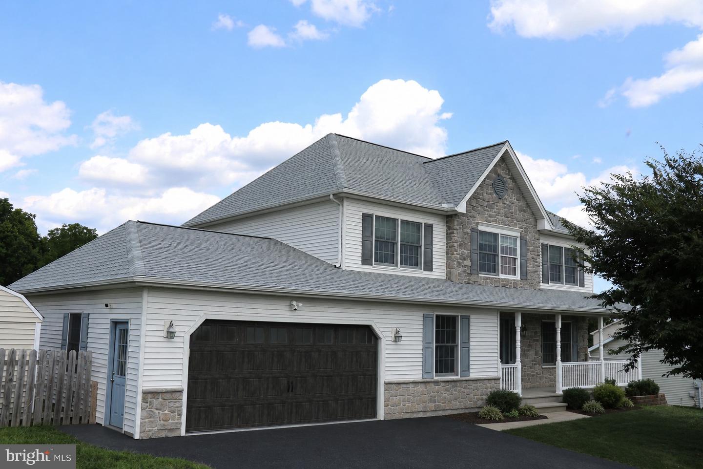 6102 Fireside Cir — photo