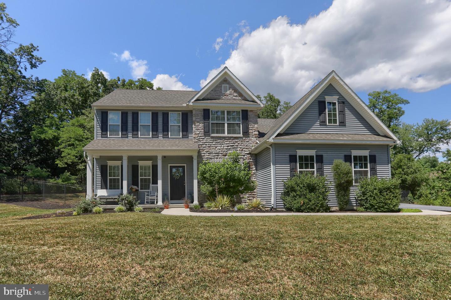2805 Ionoff Rd — photo