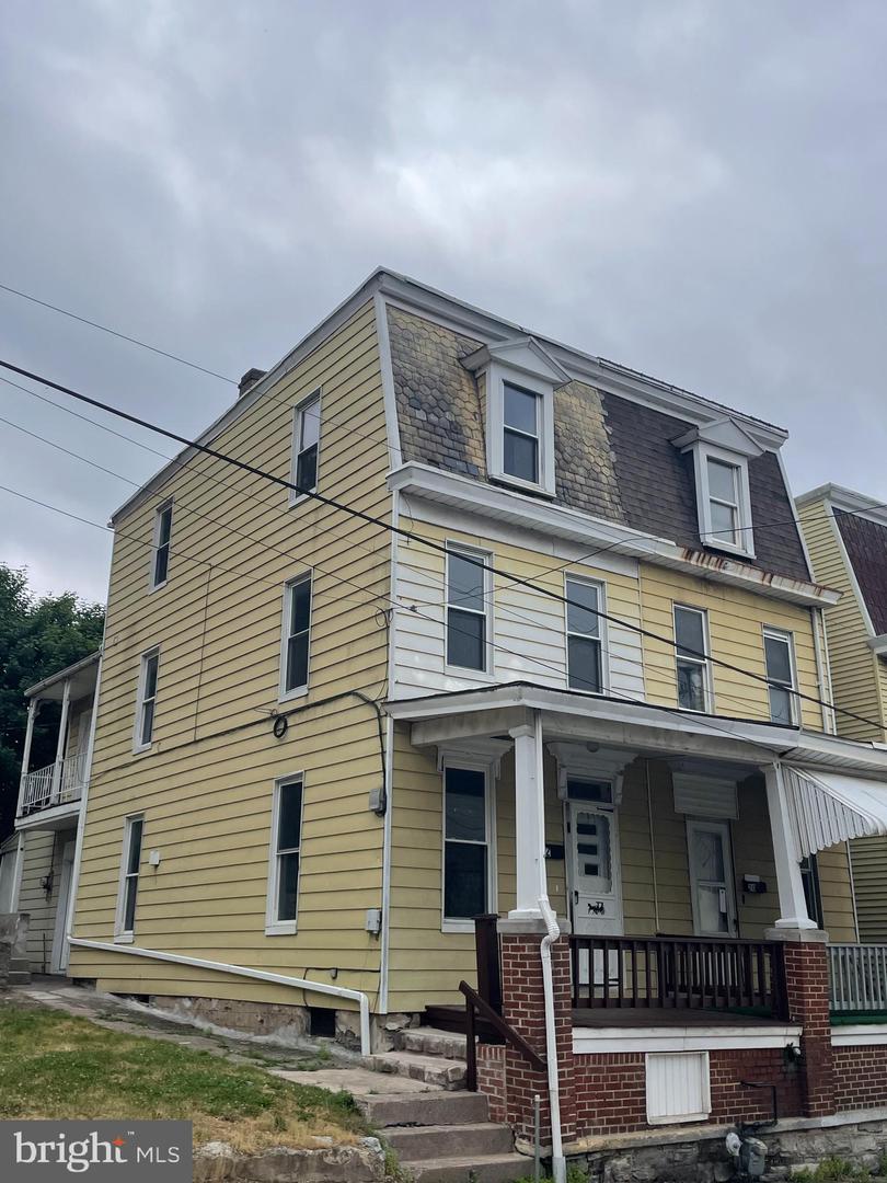 22 Frank S Brown Blvd — photo