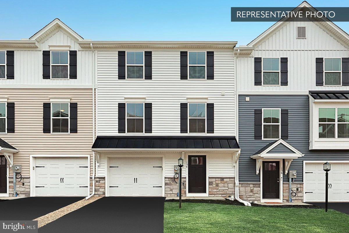 1035 Ellie Ln #Lot 1004 — photo