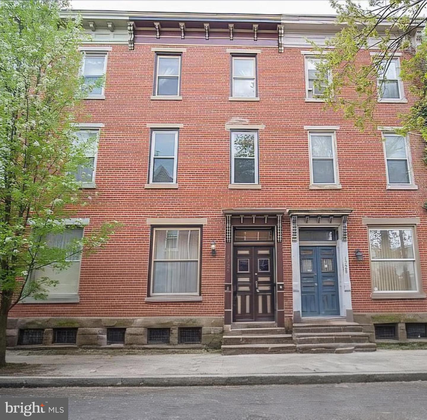 1726 Penn St — photo