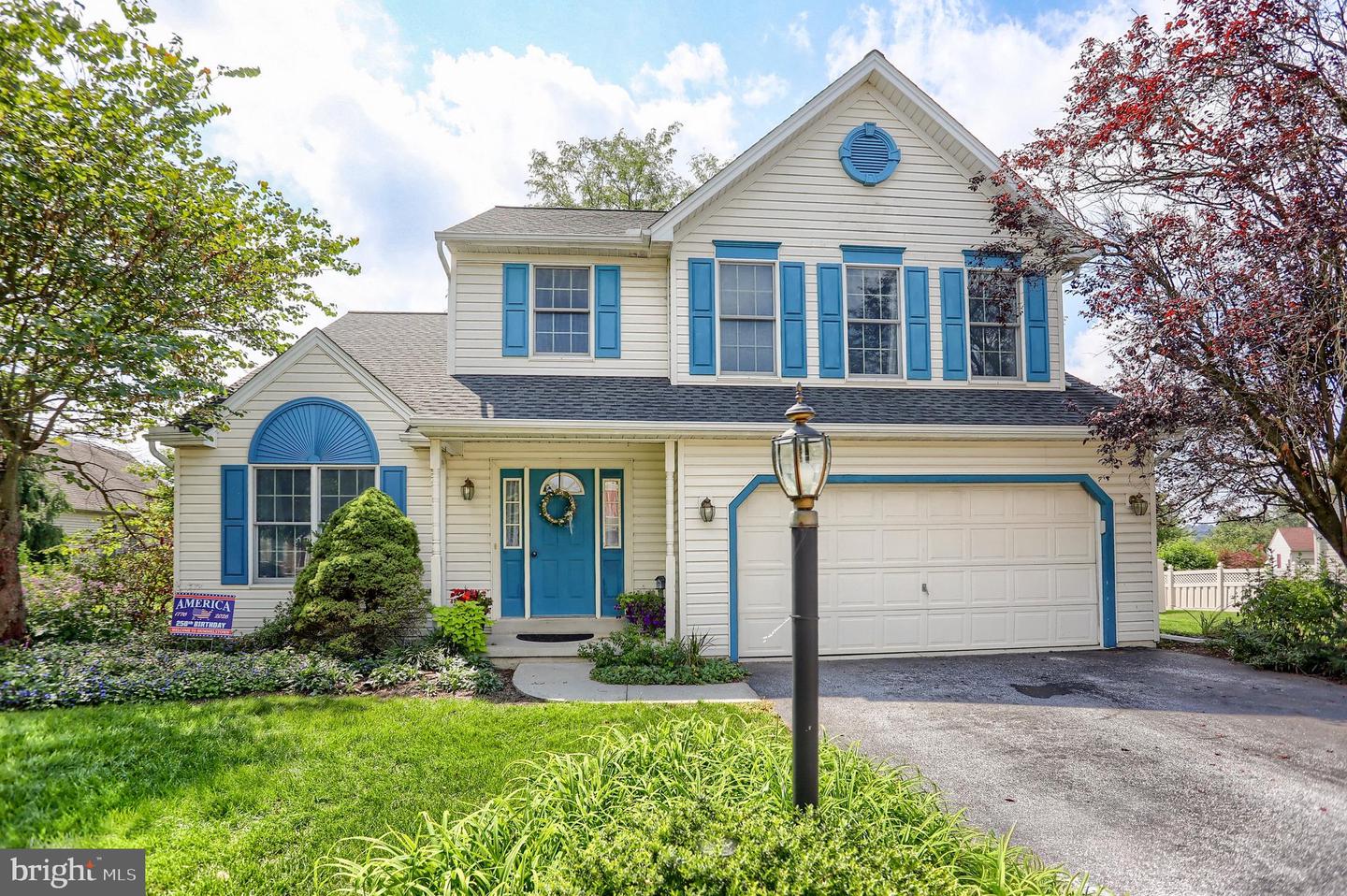 202 Fox Grove Pl — photo