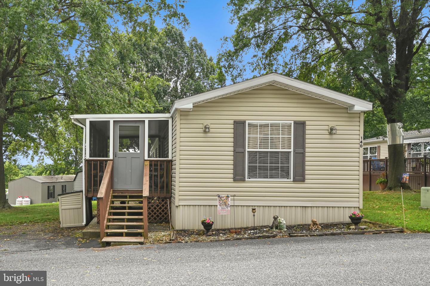 140 David Dr — photo
