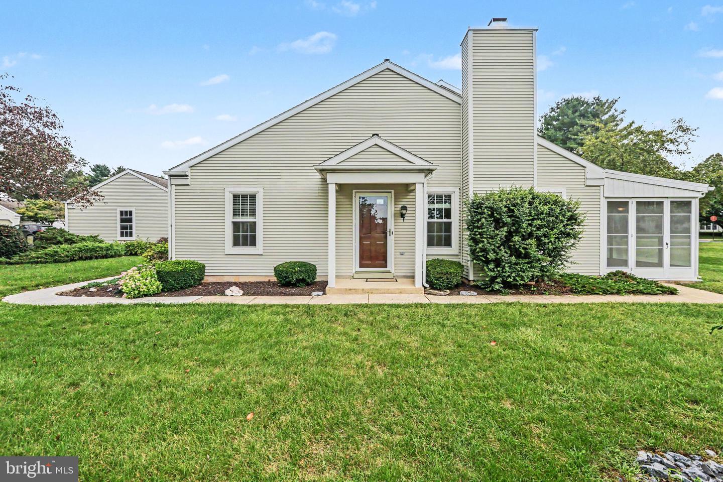 2152 Wexford Rd — photo