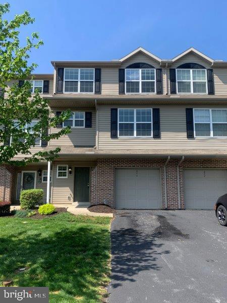 275 Thrush Dr — photo