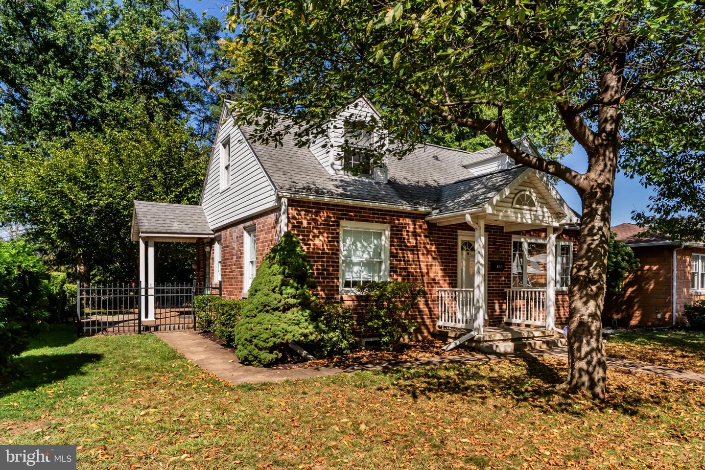 653 Briarcliff Rd — photo