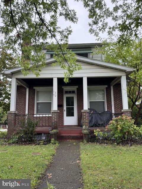 1152 Hudson St — photo