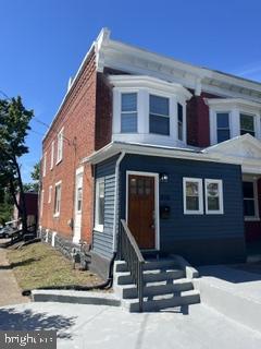 800 N 18th St — photo