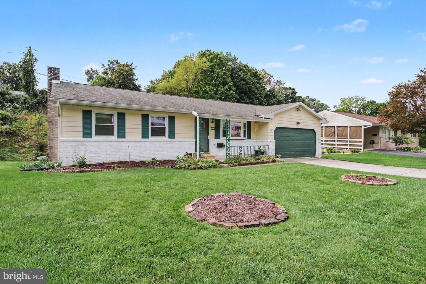 3261 Trinity Rd — photo