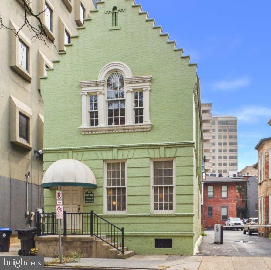 125 Locust St — photo