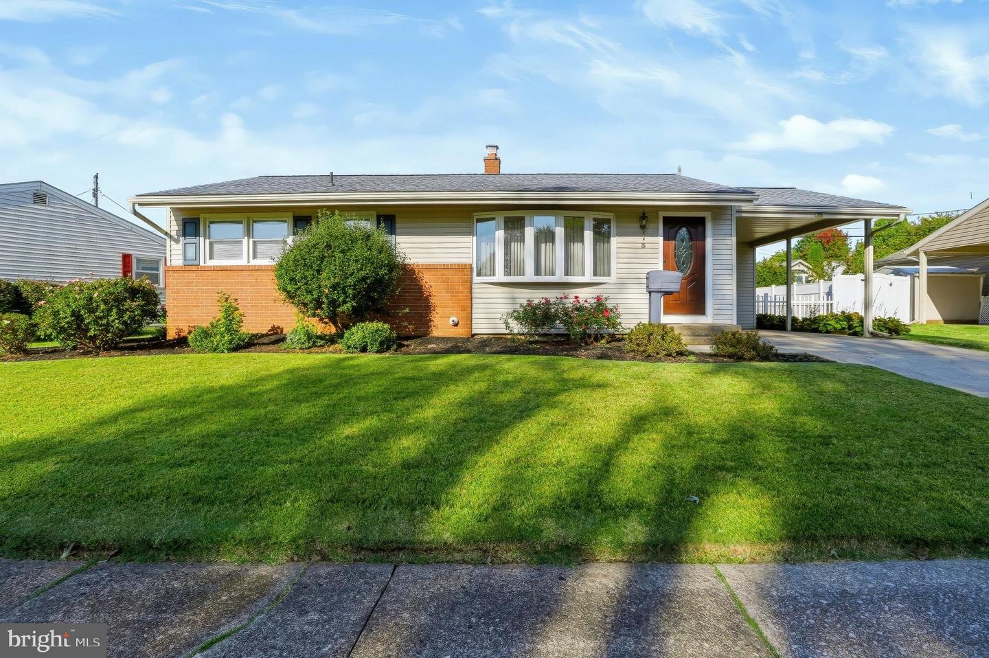 3 Ray Rd — photo