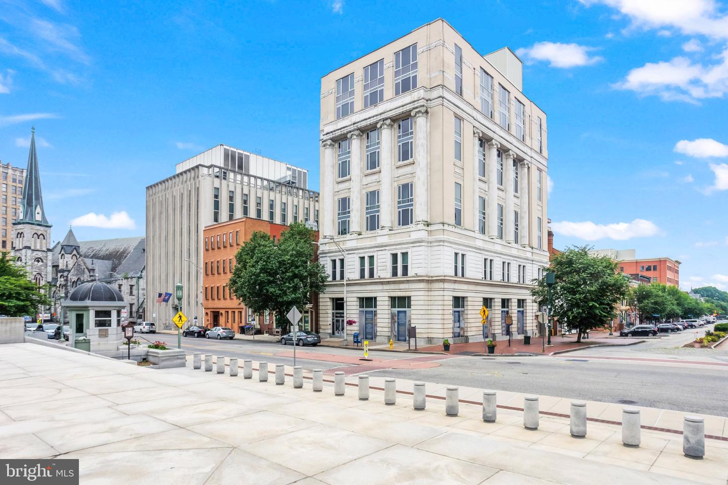 231 State St #805 — photo