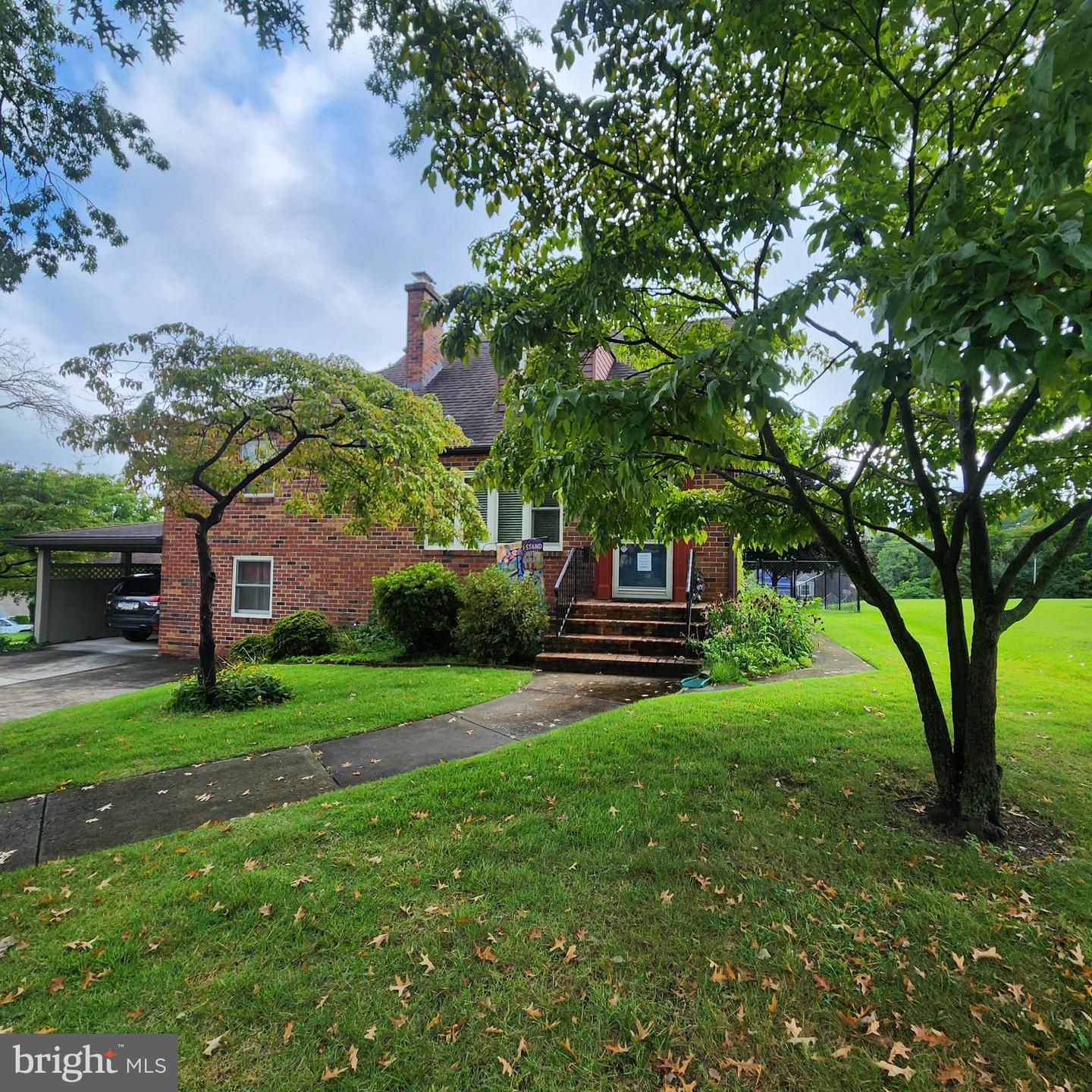 600 Luther Rd — photo