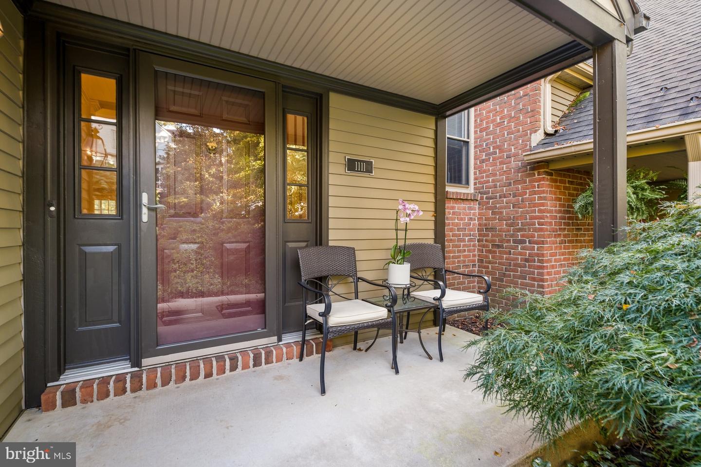 1111 Galway Ct — photo